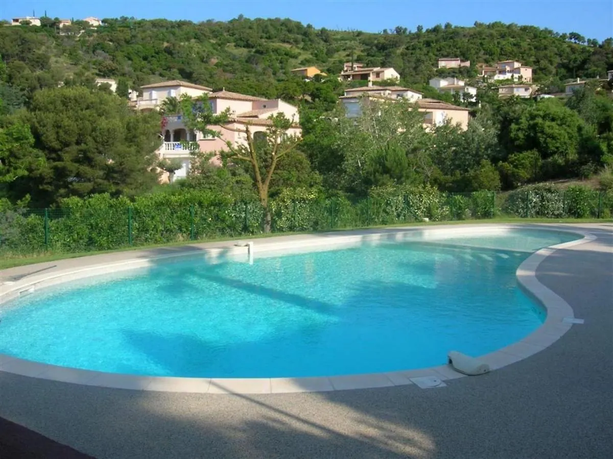 Appt 87M2 - 3 Etoiles - Parking - Wifi - Clim - Piscine Villa Roquebrune-sur-Argens Holiday home