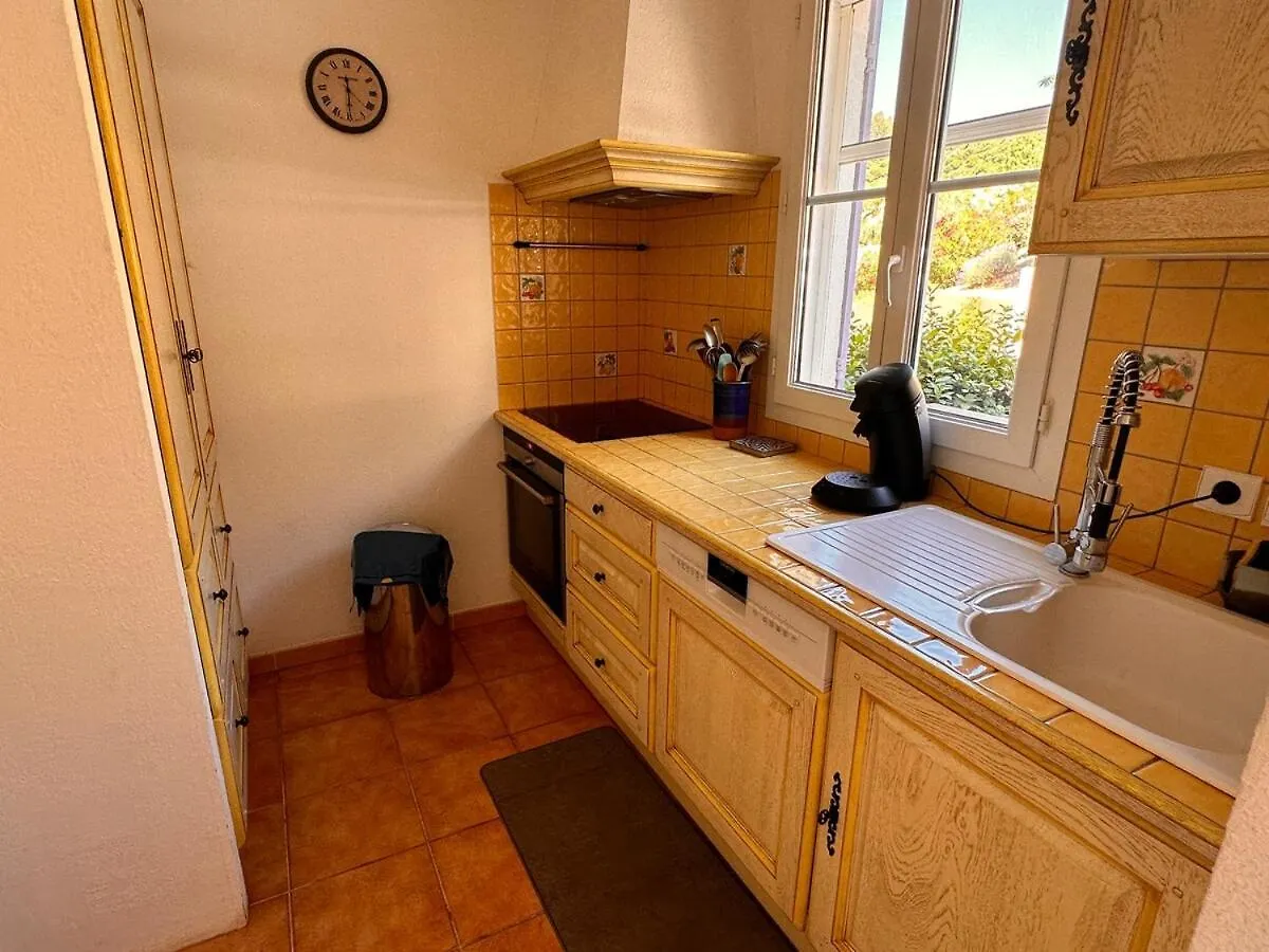 Appt 87M2 - 3 Etoiles - Parking - Wifi - Clim - Piscine Villa Roquebrune-sur-Argens 0*,  France